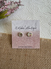 Load image into Gallery viewer, 8mm druzy studs - Multiple Colors