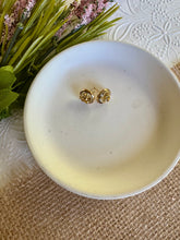 Load image into Gallery viewer, Gold Glimmer Druzy Studs 10mm

