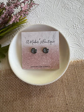 Load image into Gallery viewer, Grey Leopard Druzy Studs - 8mm
