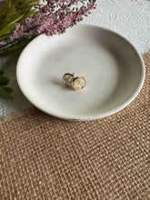 Load image into Gallery viewer, Champagne Shimmer Druzy Studs 10mm
