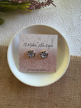 Load image into Gallery viewer, Leopard Studs - Variety 12mm
