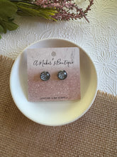 Load image into Gallery viewer, Leopard Studs - Variety 10mm
